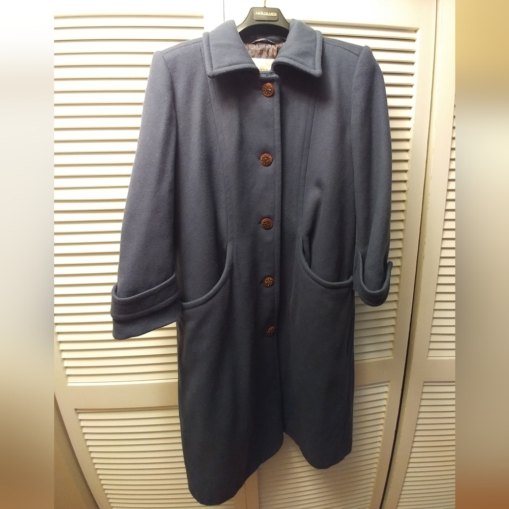 London Fog Blue Wool Dresz Coat with Detailed Buttons